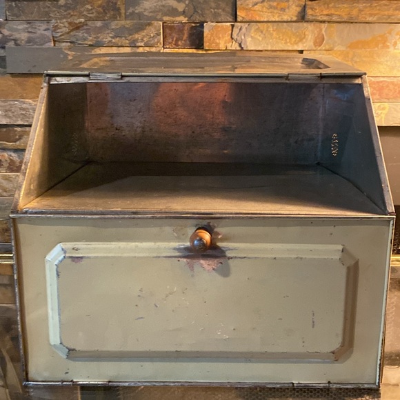 Vintage Art Deco Bread Box Double Decker Tin Metal Light yellow lady Floral - Picture 7 of 8